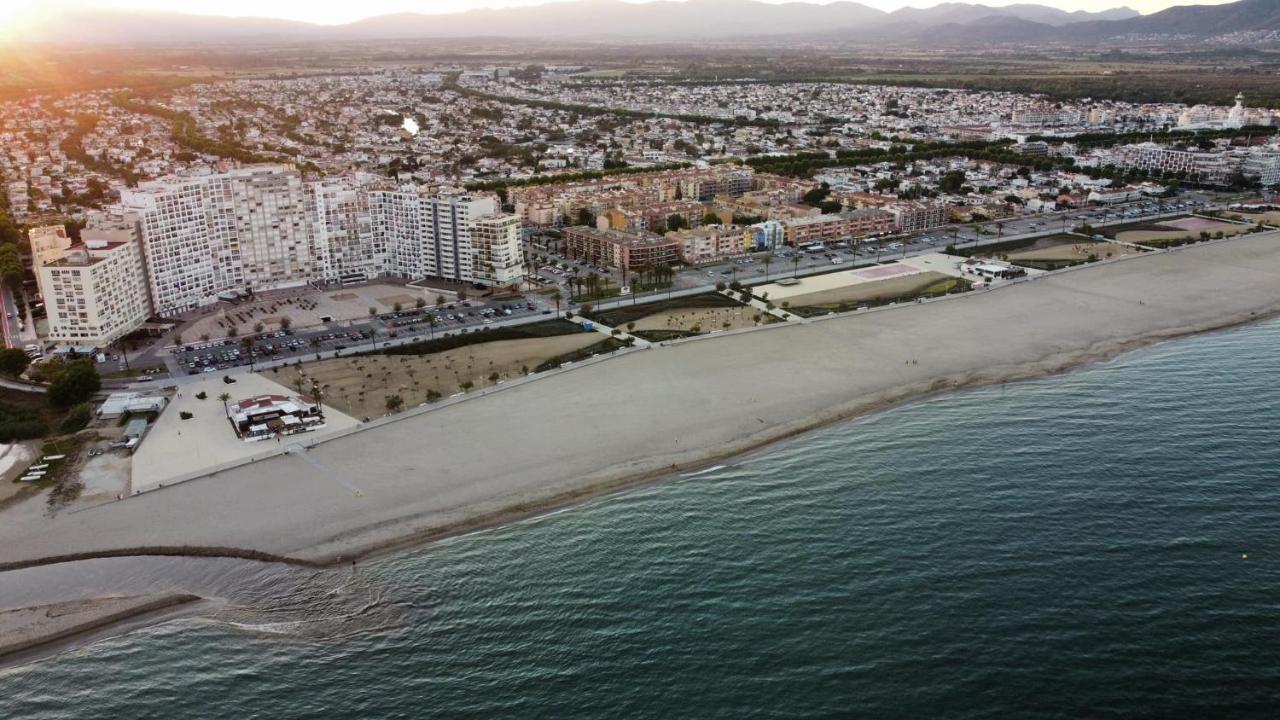 Holidays P16 - Hidromasaje Ampuriabrava Exterior foto